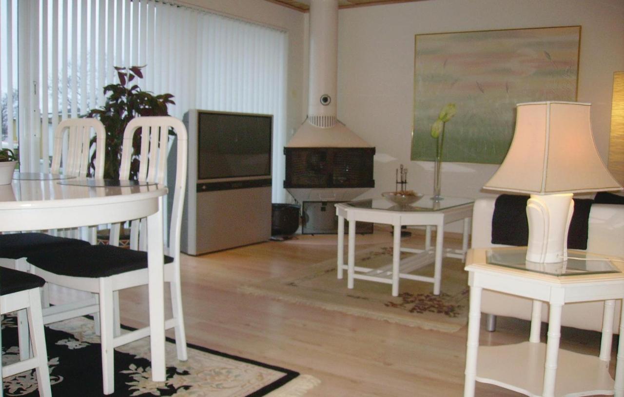 Awesome Home In Soelvesborg With House Sea View Exterior foto